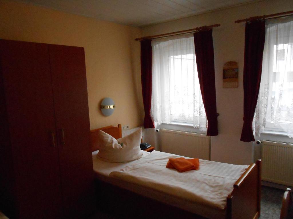 Goldener Engel /Pension Görlitz Pokoj fotografie